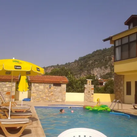 Ada Apart Hotel