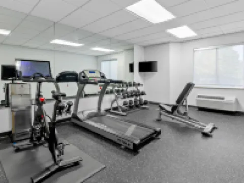 スパーク by ヒルトン リンチバーグ リンチバーグのホテル