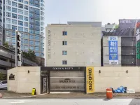 Bundang Golden Hotels near Jeongja-dong Cafe Street