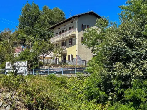 Ca' Dij Noni Hotels in Biella