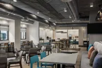 Home2 Suites by Hilton Austin East Side 5th Street - breakfast