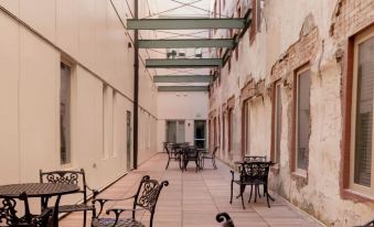  Landing Furnished Apartments Downtown Memphis