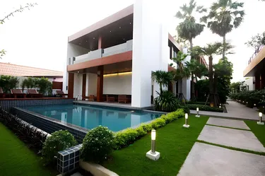 รูปภาพของตรีชวา รีสอร์ท