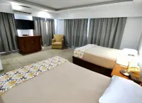 Micro Hotel Condo Suites โรงแรมใน