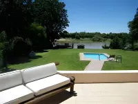 Moonriver Guesthouse - Pools