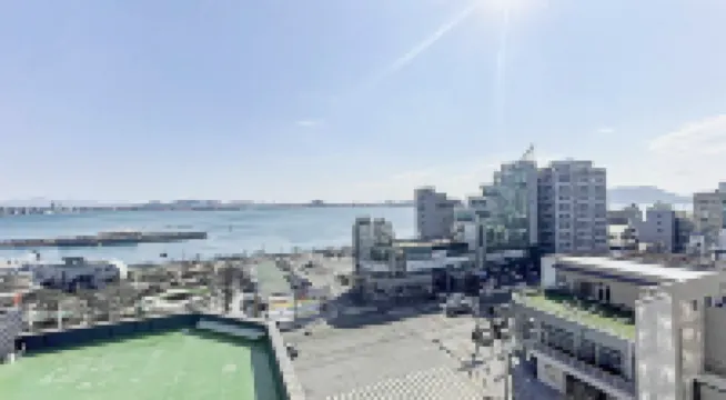 From H Rubens Hotel Mokpo Pyeonghwa Square - parking
