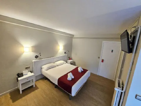 Hotel Pere d'Urg 3000 Hotels in 