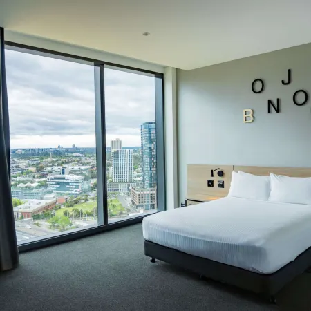 Novotel Melbourne South Wharf Отели рядом с достопримечательностью «Пристань для яхт «Е»»