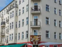 Sunflower Hostel Berlin Các khách sạn gần Hộp đêm Berghain