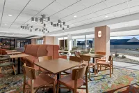 Hampton Inn by Hilton Mt. Vernon - 2つ星