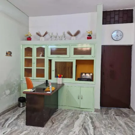 Tnc Lucknow by the Nomad Cave Hostel