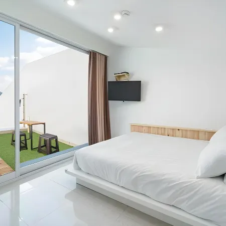 Geoje Star Marine Pool Villa
