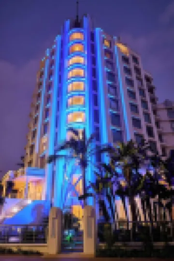 Suncoast Hotel & Towers Hotels in 
