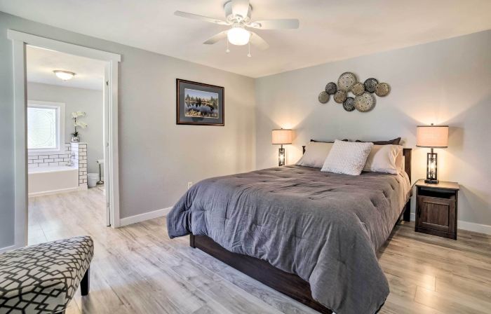 Cozy Ashton Abode w/ Yard - Near Park & Pool!