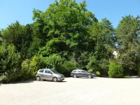 Hostellerie du Royal Lieu - parking