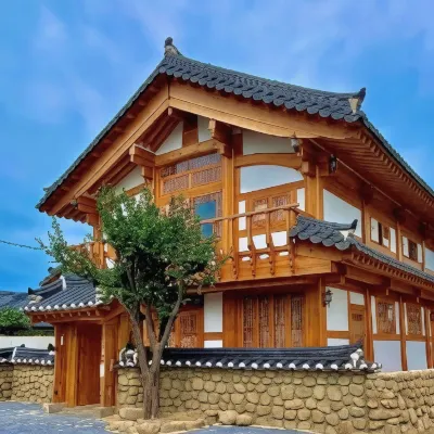 Gyeongju Hanokstay Darak Отели рядом с достопримечательностью «Храм Манвольса»