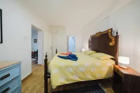 Quinta Senhora da Vida - a house in the middle of the forest, overlooking the sea