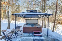 Hot Tub & Barrel Sauna: Lakefront Innsbrook Chalet - 3-Star