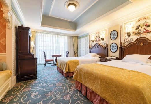 호텔 로비 전경