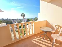 2 Bed Townhouse in Peyia Paradise