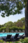 The Hampton Maid - Pools