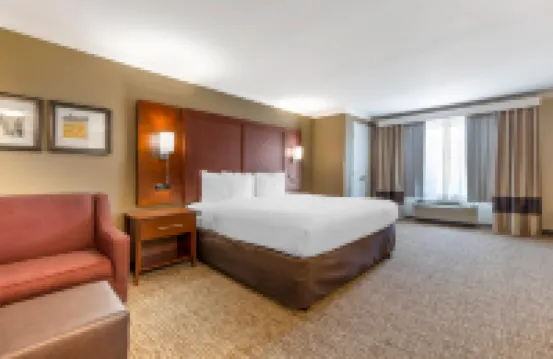 Comfort Suites
