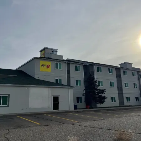 Super 8 by Wyndham Sidney NE