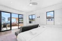 Cest la VIE Beach Villa