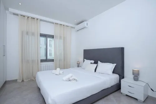 Luxurious 5-bedroom Apartment in La Marsa, Tunisia