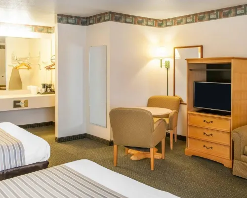Econo Lodge Lordsburg I-10 Hotels in Hidalgo County