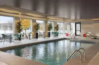 Home2 Suites by Hilton Vaughan Toronto on - Pools