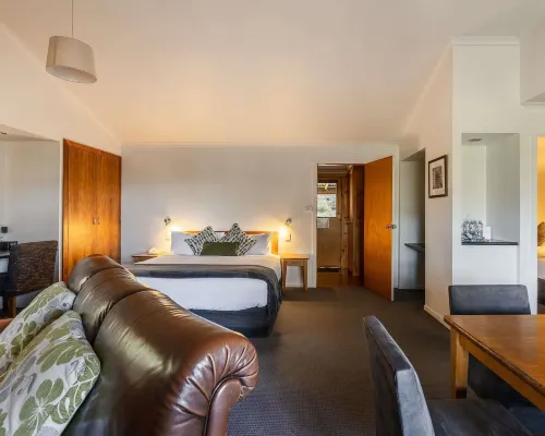 Peppers Cradle Mountain Lodge Photos