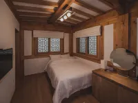 Gyeongju Cheomseonggwan Hanok Stay Hotel in zona Sito Storico di Seokbinggo