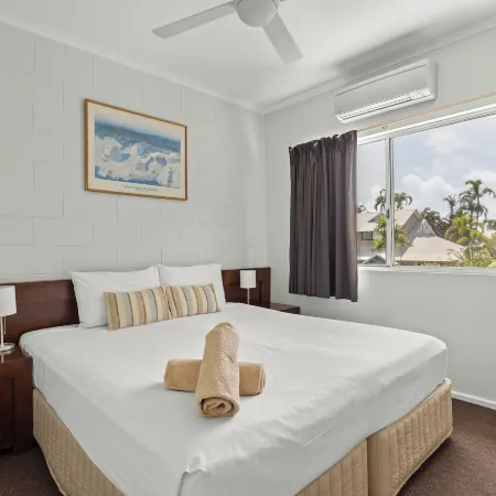 Cable Beachside Villas