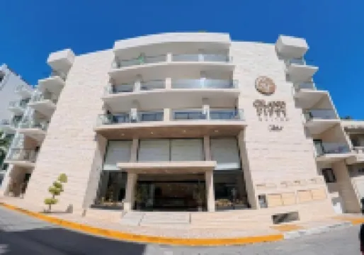 هوتل جراند فيفتي سويتس