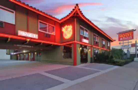 龍門旅館 鄰近洛杉磯中心區的酒店