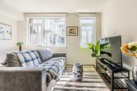 1BR | Gym, Views | Bellevue | Sophari Parkside J