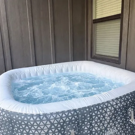 Pet-Friendly • UMHB Walkable • Downtown • Fire Pit • Hot Tub