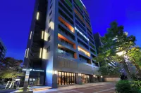 Quintessa Hotel Osaka Ummeda Comic&Books โรงแรมใกล้เอ็นยู ชยามาชิ