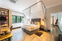 Nkosi Guest Lodge - 5-Star