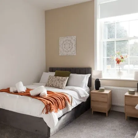 Bright 2-bed Flat - Harrogate Town Centre - 4 Bed