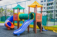 Apartamento c Varanda Ar Piscina Sauna e Hidro