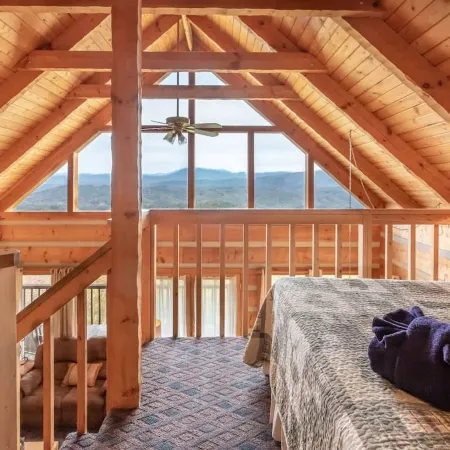 Super View,Smoky Mtn Log Cabin,Pool Table,Hot Tub