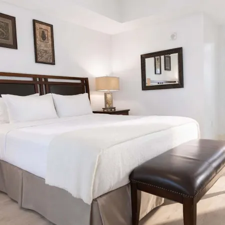 New Listing Phoenix West 2102 Beachfront Bliss With Lazy River and Beach Views