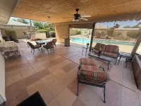 5 Star Resort Pool,Jet Tub, Out Drshower,Barbeque,Fire Pit,Tvs,Stunning Backyard
