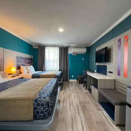 Hotel Pacific Garden