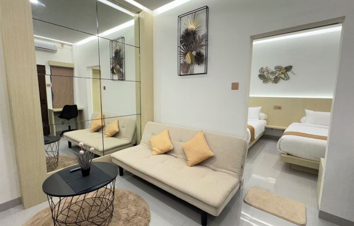 D’Mangkuyudan Luxury Guest House