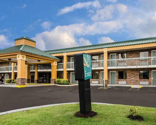 Quality Inn Hotels in Simpson County