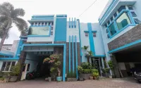 Hotel Asri