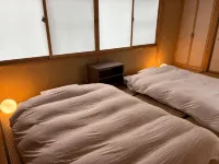 Omodaka Rental Villa Hotels in Okaya